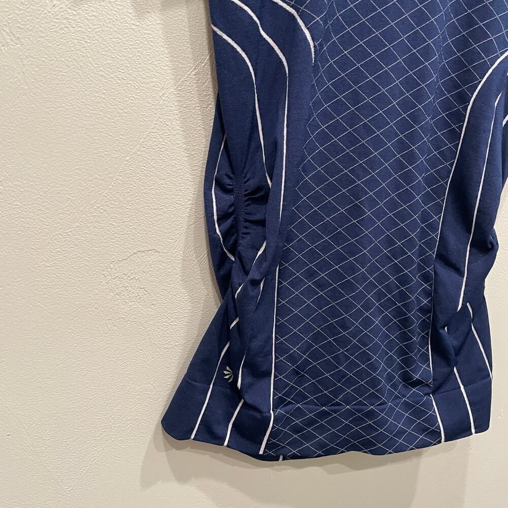 Athleta Finish Fast Line Tee Navy Blue White - Size: Small - Picture 5 of 6